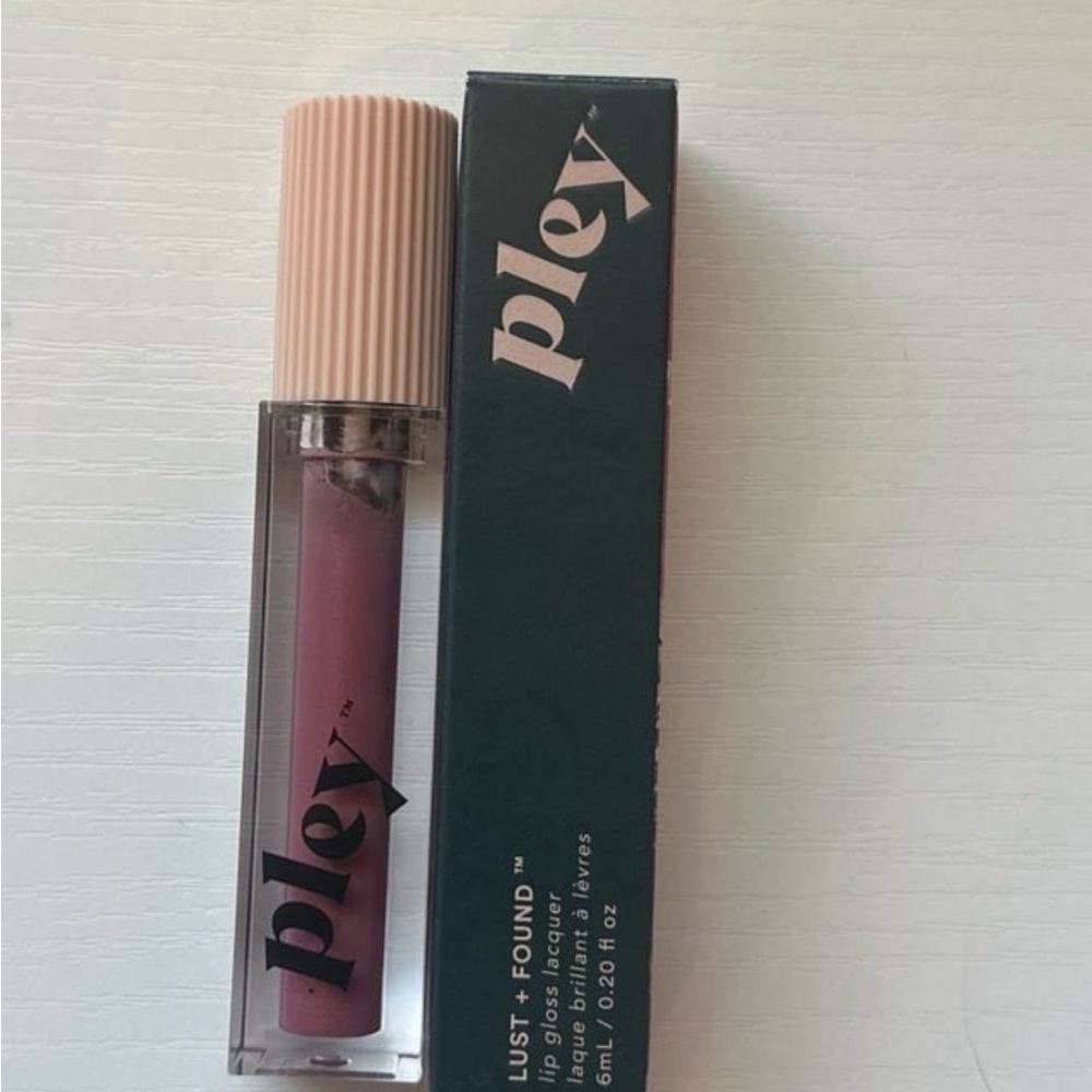 Pley Beauty Lip Gloss Lacquer - Lupe
